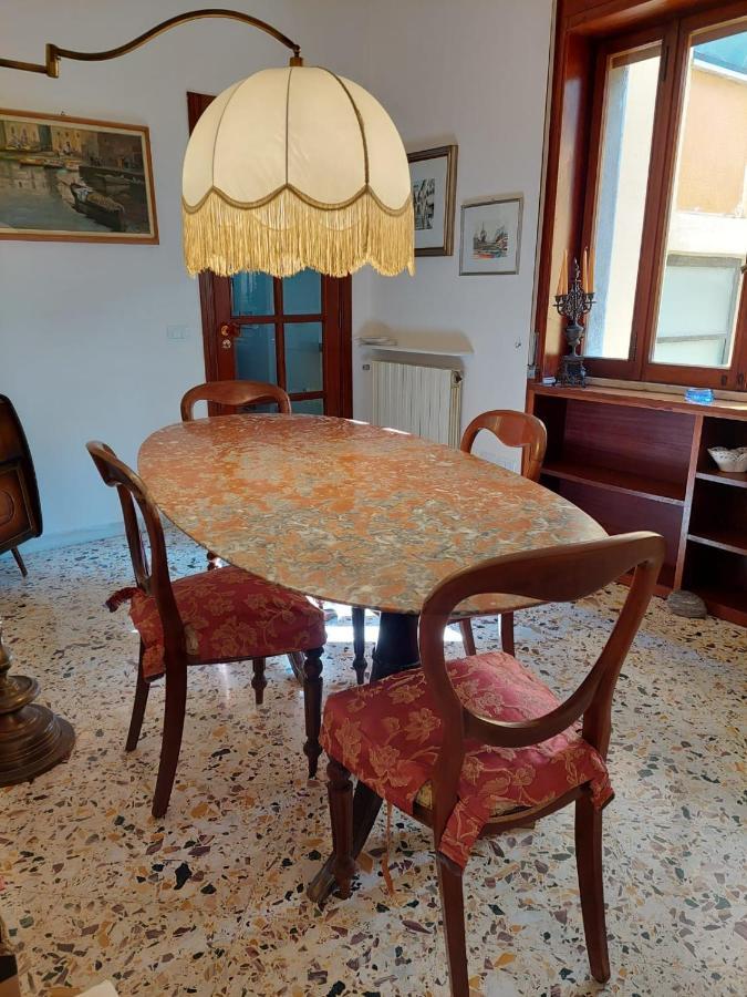 Casa Vacanze "A Casa Di Maria" Неаполь Экстерьер фото