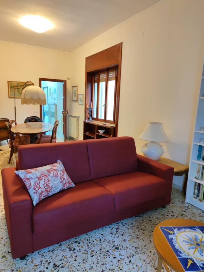 Casa Vacanze "A Casa Di Maria" Неаполь Экстерьер фото